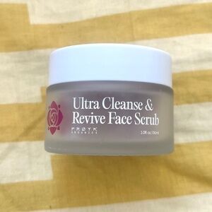 Froyk Organics Ultra Cleanse & Revive Face Scrub New